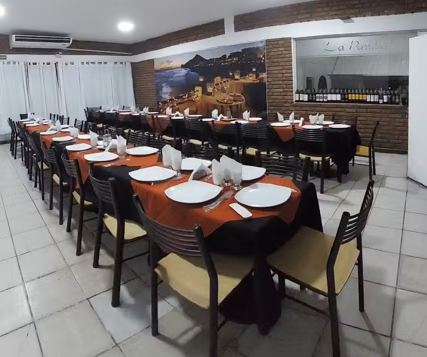 Rocafe Takuara Restobar