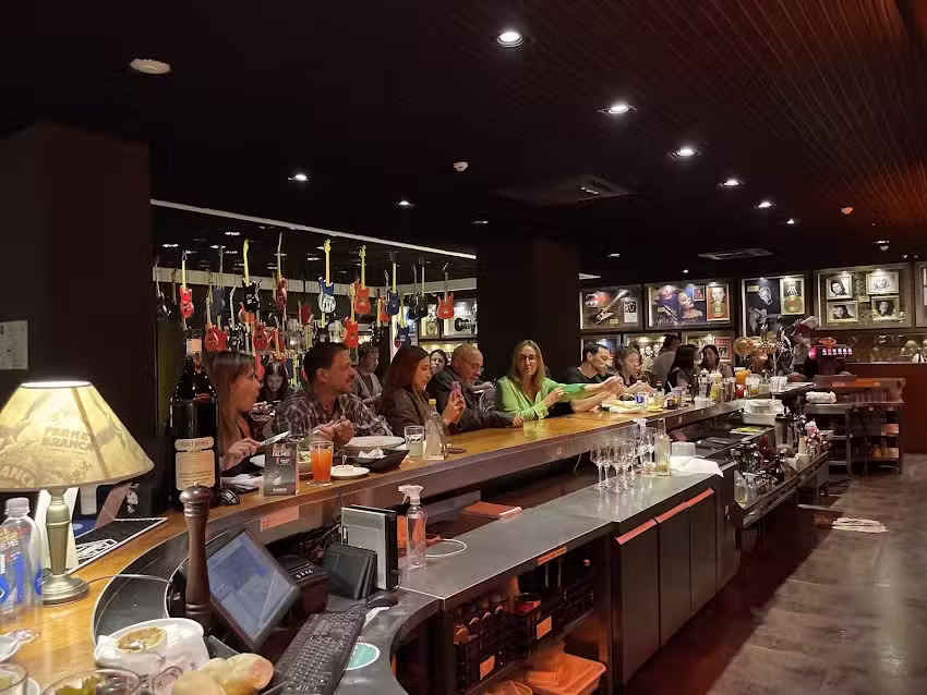 Rock&Feller&rsquo;s Pilar