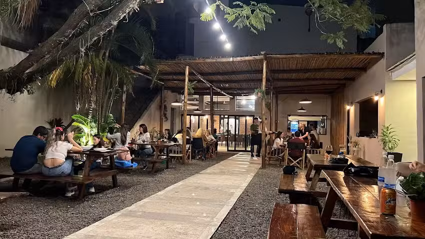 Rodziny &ndash; Bar de Pastas