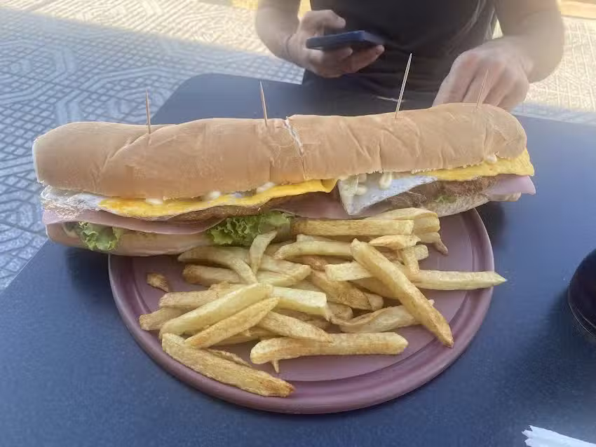 ROTISER&Iacute;A LA DO&Ntilde;A