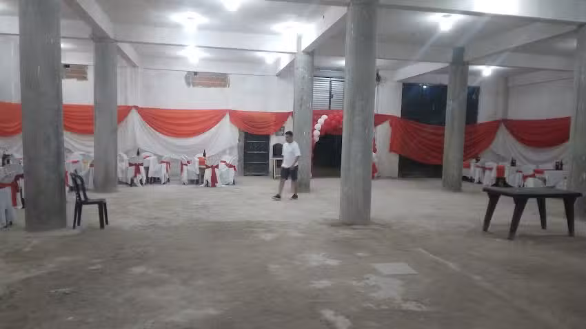 SAL&Oacute;N EL COCHALITO