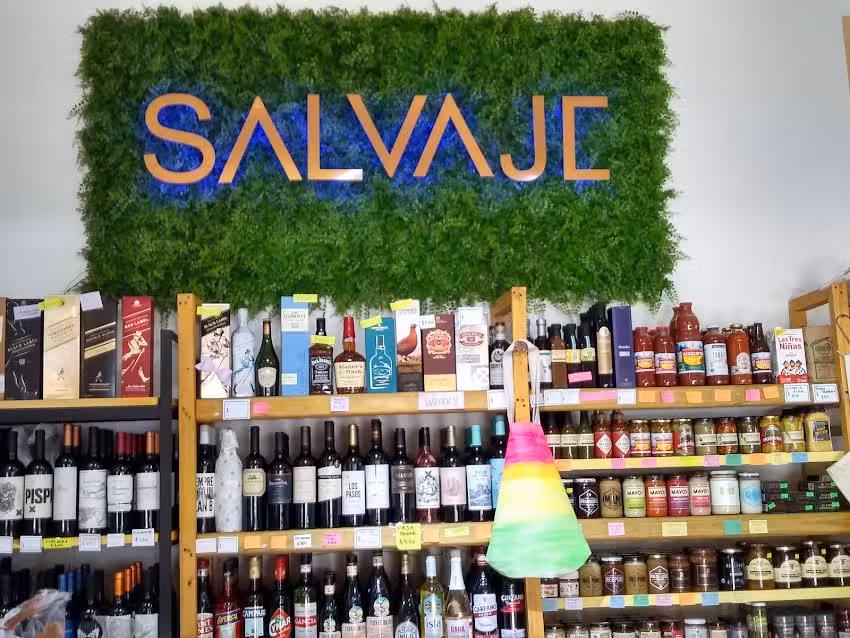 SALVAJE cerveceria y chacurteria