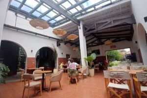 Santos Coffee & Resto