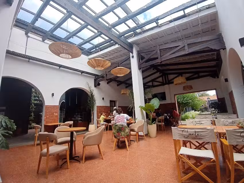 Santos Coffee & Resto