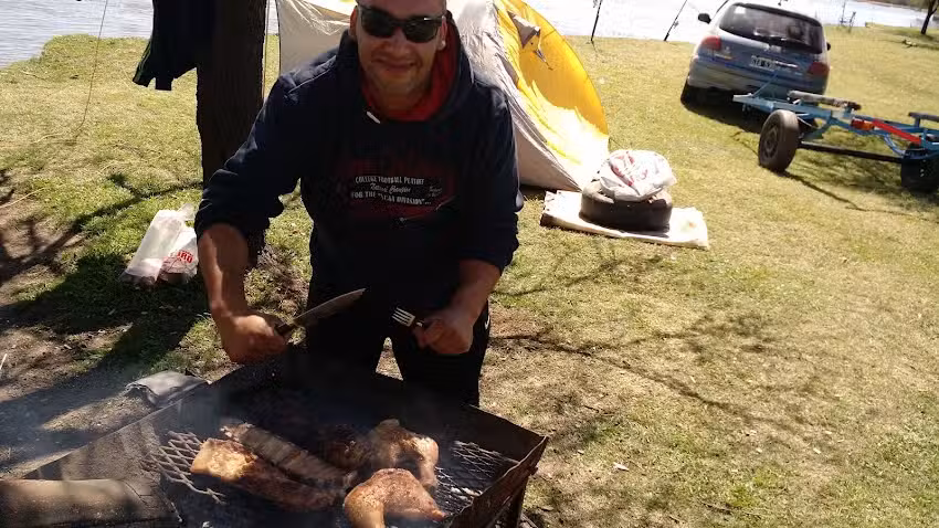 Semi P&uacute;blico &ndash; Bar Rolo.