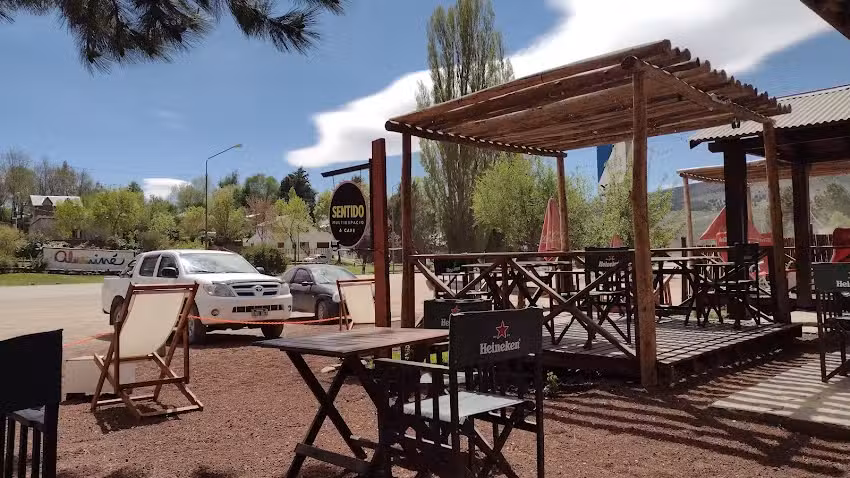 SENTIDO Bar Caf&eacute;
