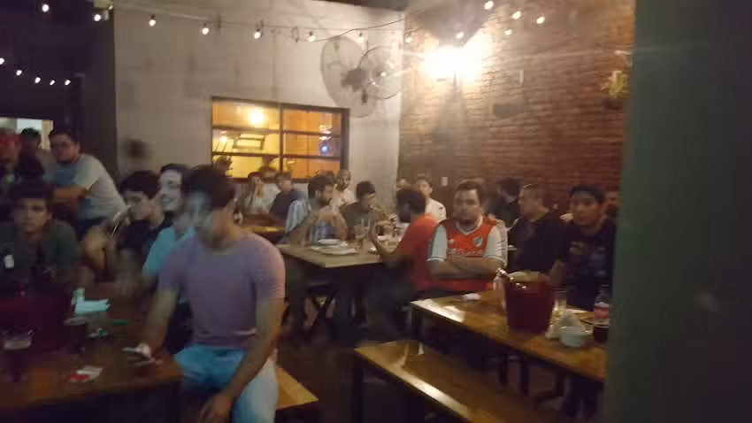 Siete & 1/2 bodeg&oacute;n y fuegos