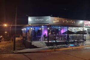 Signos Bar