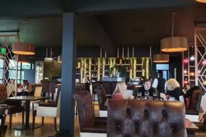 Sky Restaurante & Bar