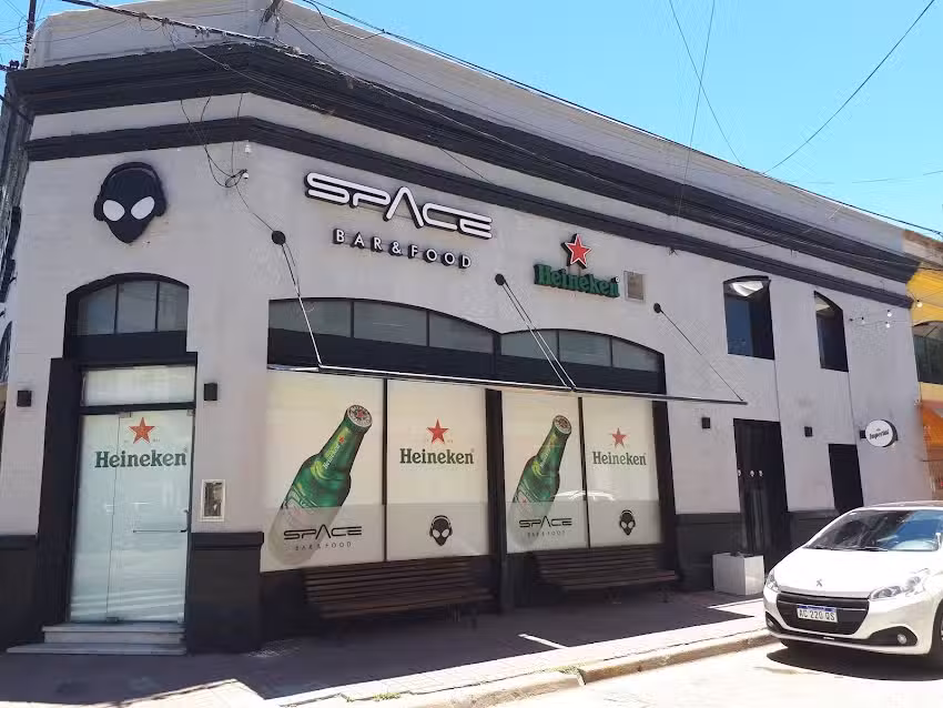 Space Bar & Food