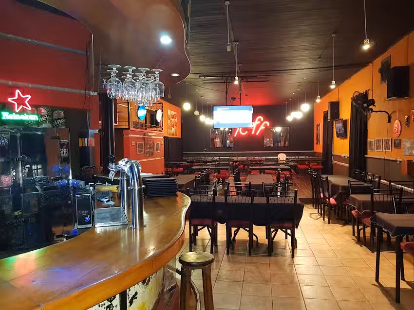 &ldquo;Staff&rdquo; Snack & Bar