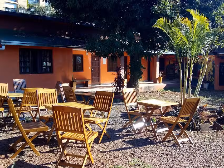 Tangoinn Downtown & Bar