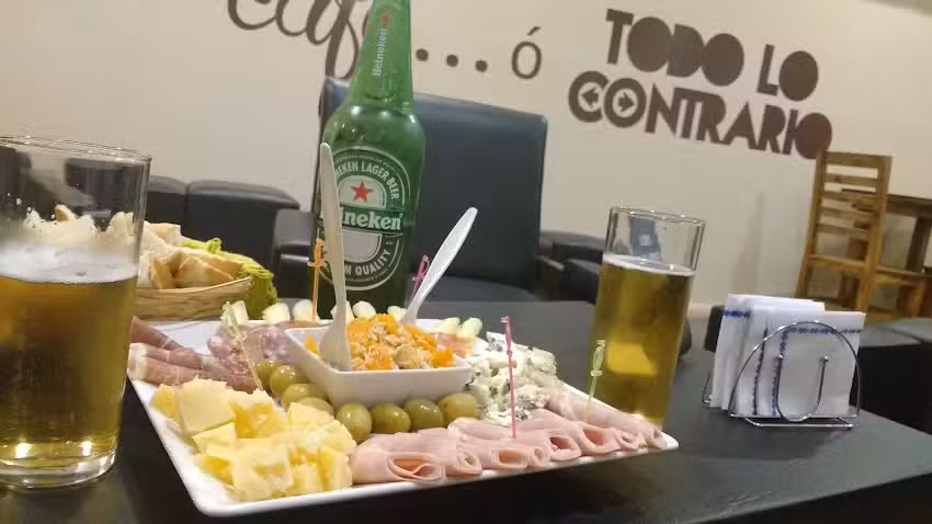 Todo Lo Contrario