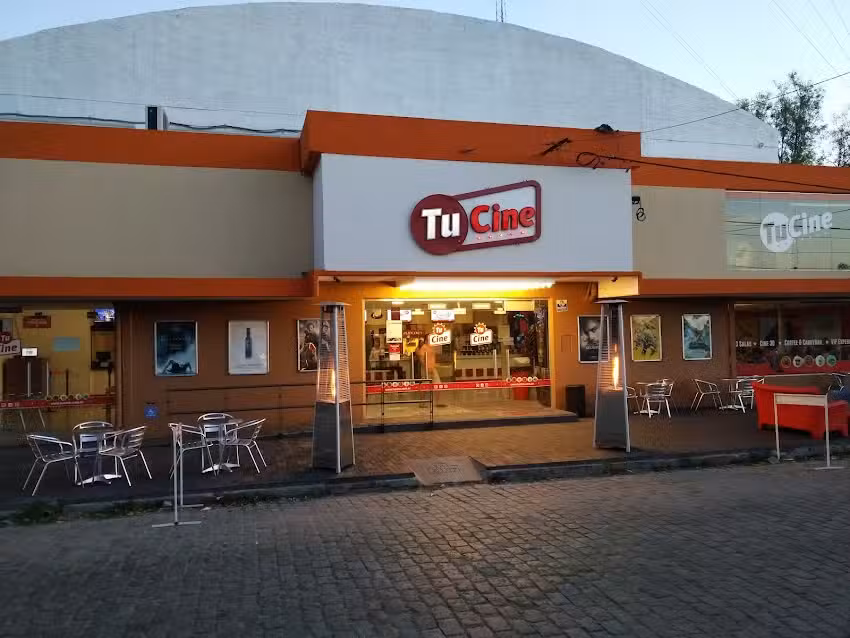 Tu Cine Jun&iacute;n