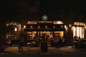 Vinos de Culto Bistr&oacute; &ndash; Wine Bar