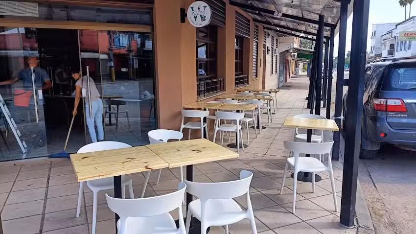 Warel Coffee and Bar