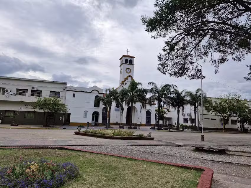 Ympronta &ndash; Hotel & Resto Bar